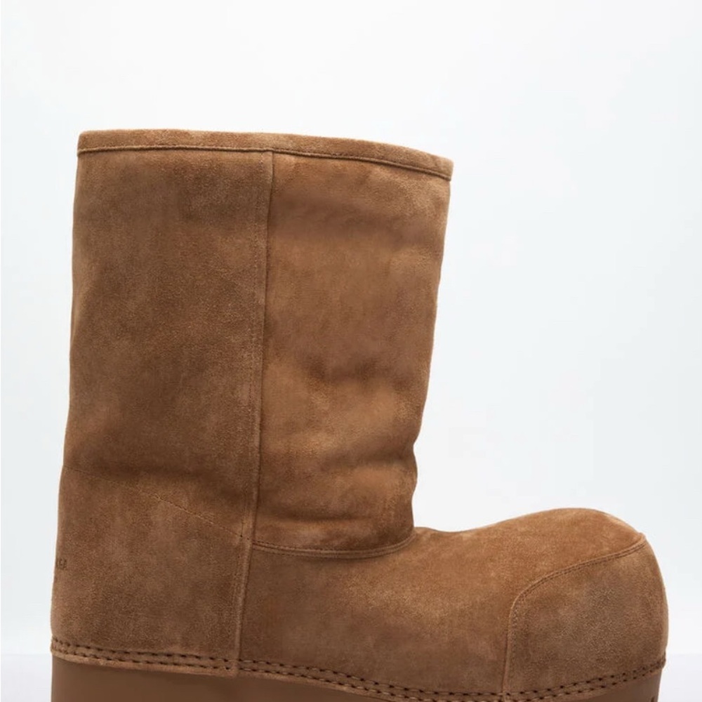 Balenciaga Alaska Boots